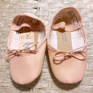New Freestyle by Danskin Pink Toddler 9 Ballet Shoes Dance Slippers Leather Sole